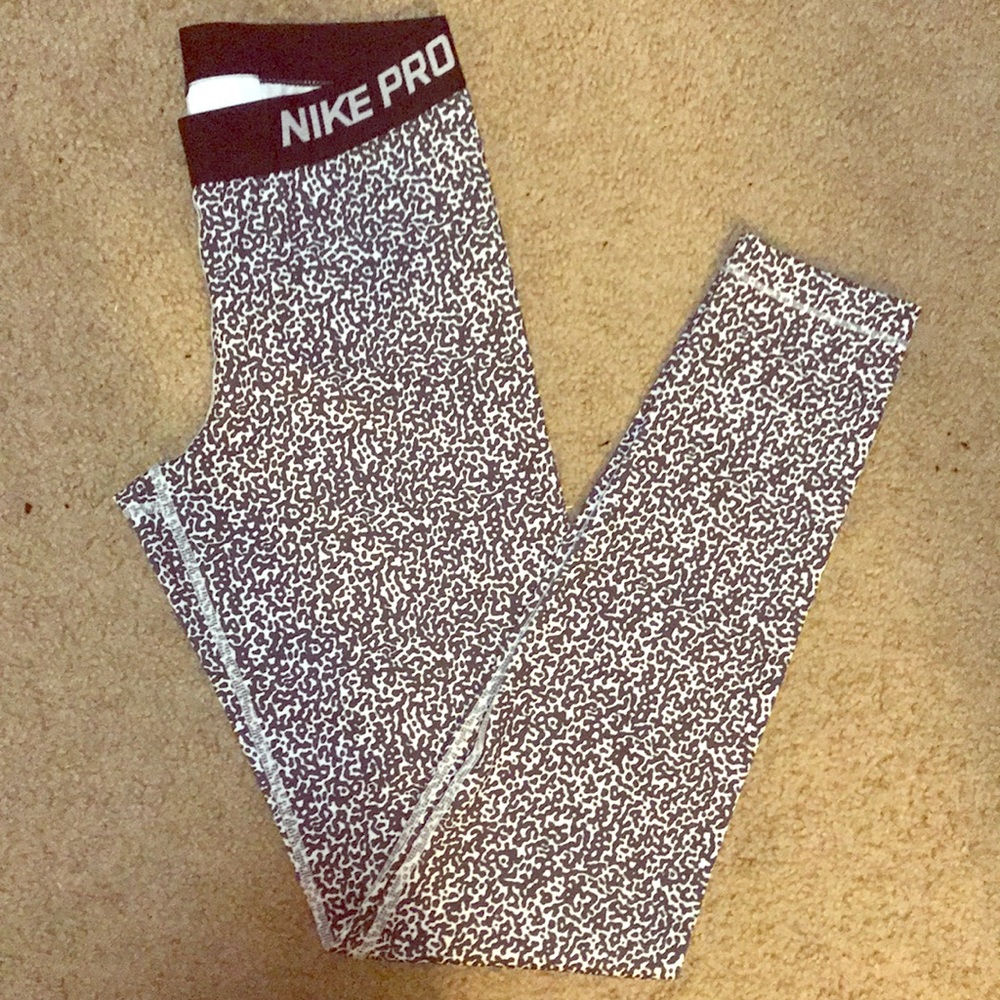 NWOT Nike Pro Pants